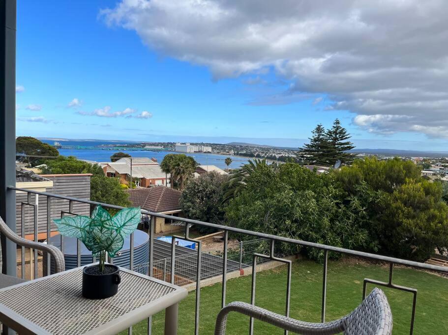 Celestial Heights - Stunning Views Of City & Bay Villa Port Lincoln Exterior photo